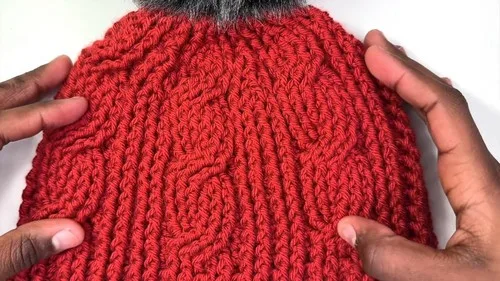 Cable ribbed hat with front post cables and pom pom — photo 3