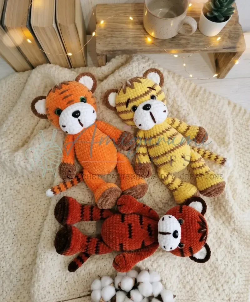 Chunky tiger amigurumi pattern in bulky plush yarn — photo 3