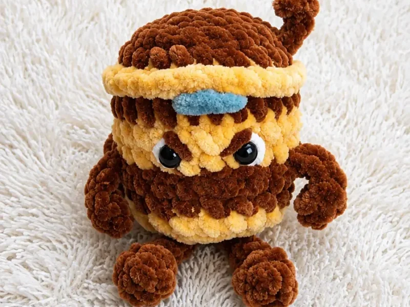 Crochet coffee cup keychain amigurumi pattern
