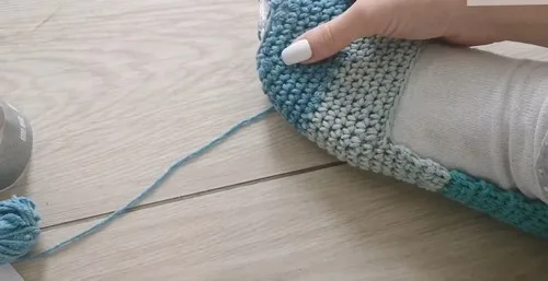 Simple crochet slippers you can finish in one evening — photo 3