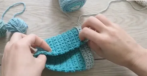 Simple crochet slippers you can finish in one evening — photo 4