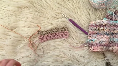 Granny stripe blanket pattern for autumn warmth — photo 5