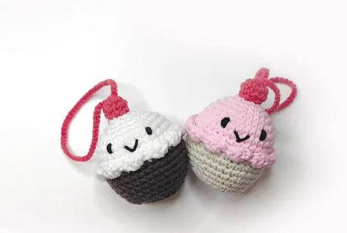 Little cupcake keychain crochet pattern with a cherry top