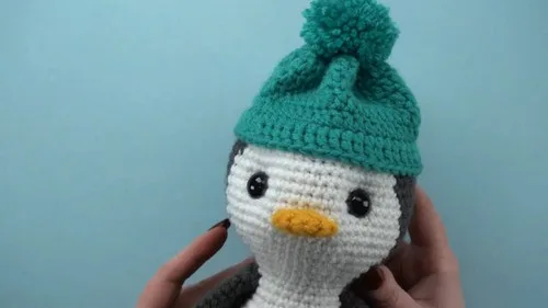 A three-round mini hat for tiny amigurumi heads — photo 2