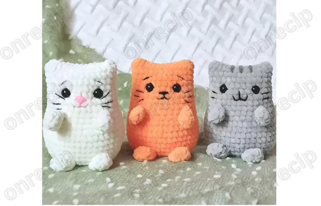 Amigurumi kitten plush pattern in single crochet